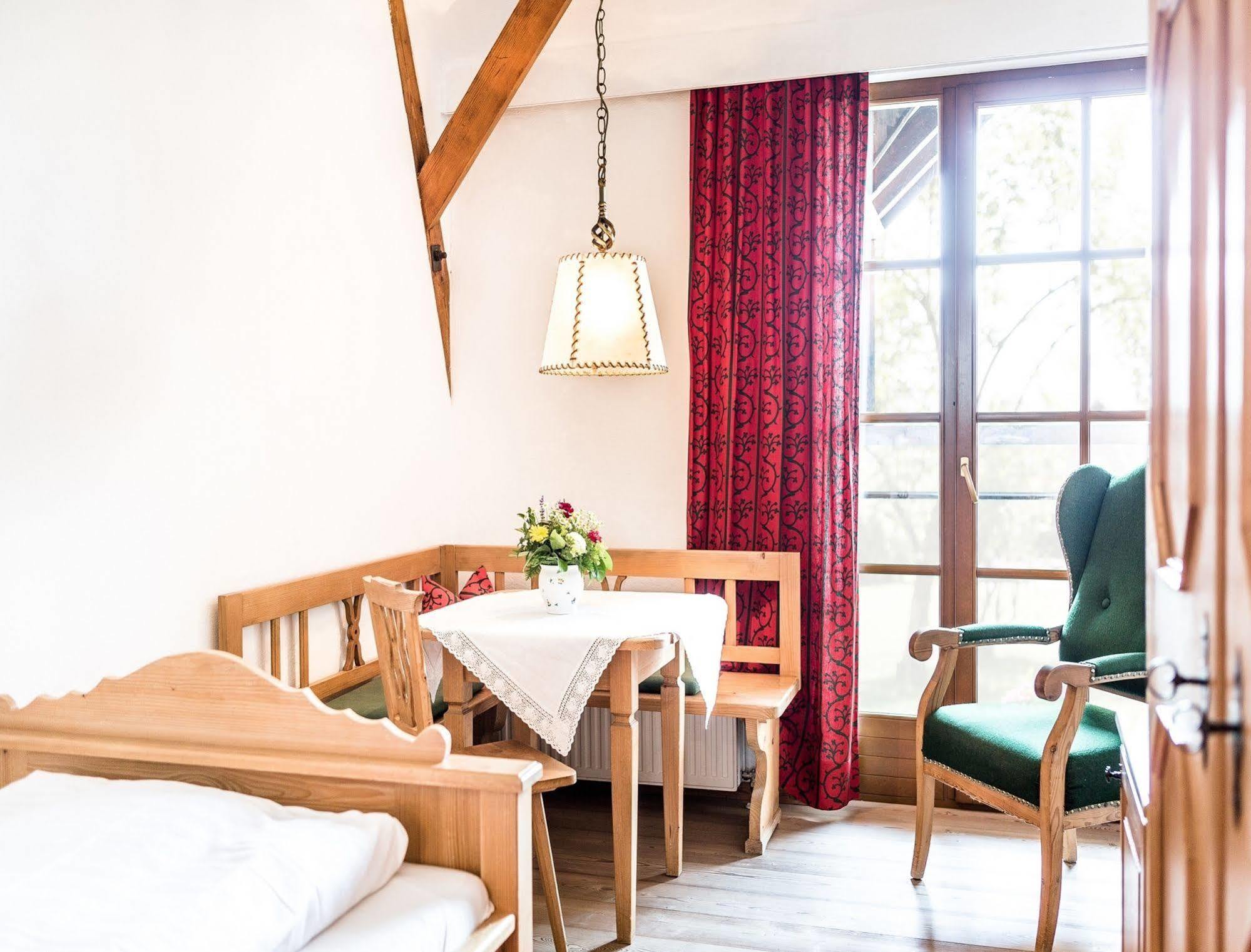 Salzburg Hotel Holznerwirt Eugendorf Extérieur photo